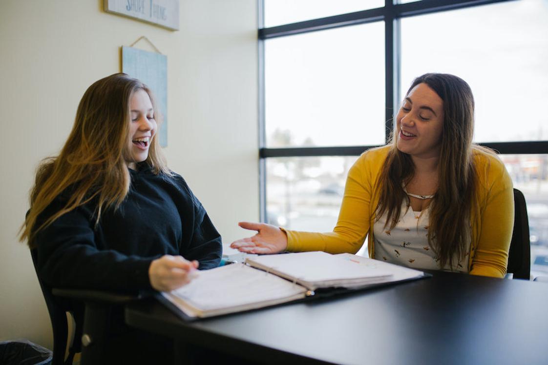 Fusion Academy Washington D.C. Photo - Classes at Fusion are one-to-one: one student and one teacher per classroom. Students have different teachers for different subjects, and teachers act as mentors in the one-to-one setting.